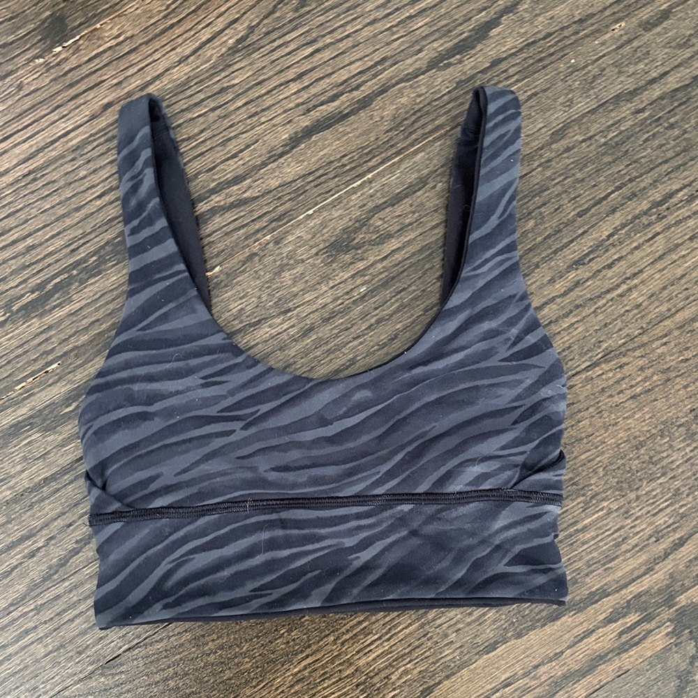Lululemon Reversible Zebra/Black Print Sports Bra - Black (size 2)